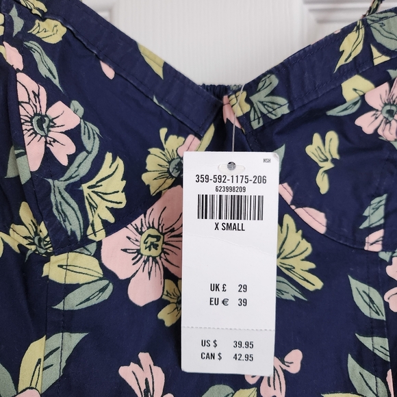 Hollister bustier style floral dress in size xs - Picture 4 of 4